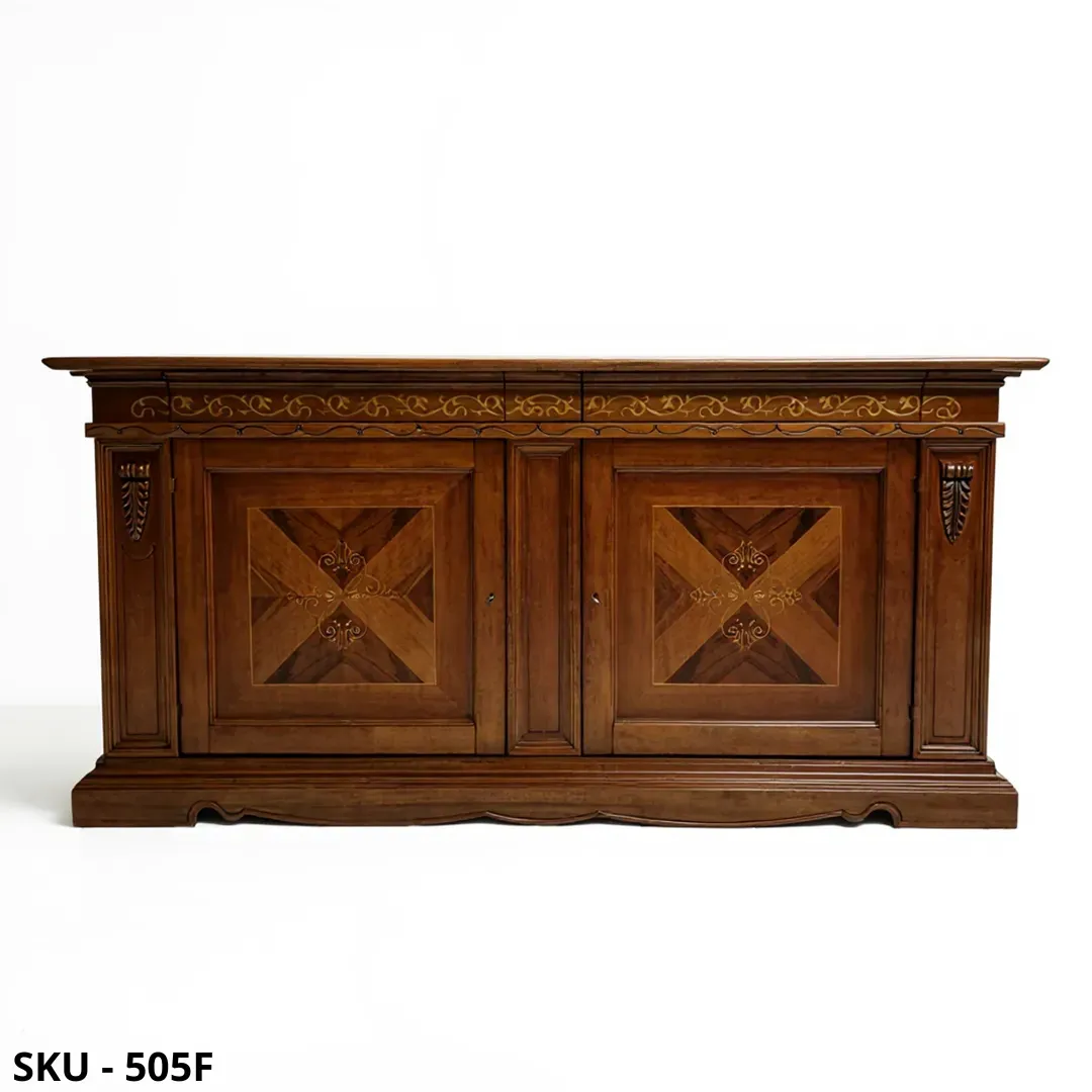 marca-design-shop-credenza-2-ante-2-cassetti-classico-bassano-noce-marcadesign-sku505F-ambientata