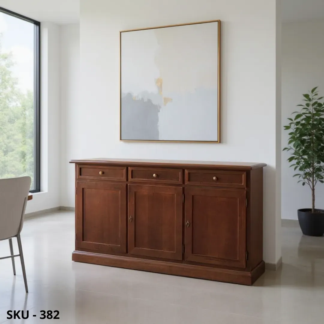credenza-in-legno-noce-scuro-3-ante-e-3-cassetti-stile-classico-made-in-italy-marcadesign-sku382-ambientata