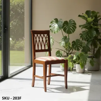 marca-design-shop-sedia-in-faggio-noce-marcadesign-sku203F-ambientata