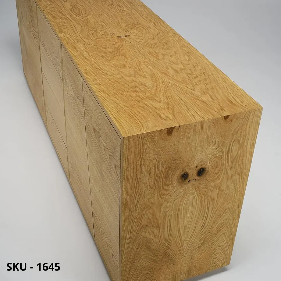 marca-design-shop-stile-moderno-stile-contemporaneo-Base Credenza Madia 4 Ante Battenti in Rovere Nodato