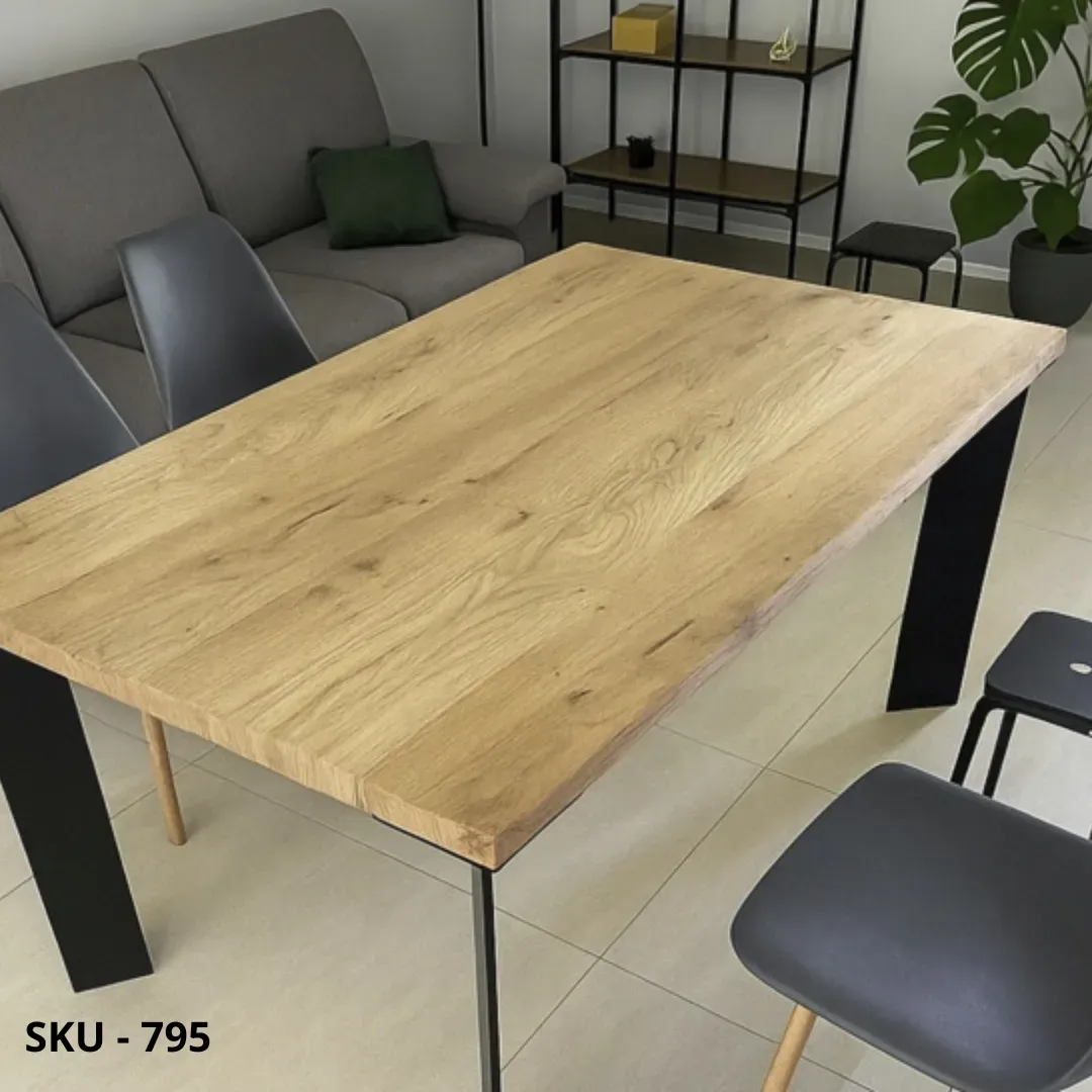 marca-design-shop-stile-moderno-stile-contemporaneo-Tavolo fisso in rovere impiallacciato con gambe in ferro