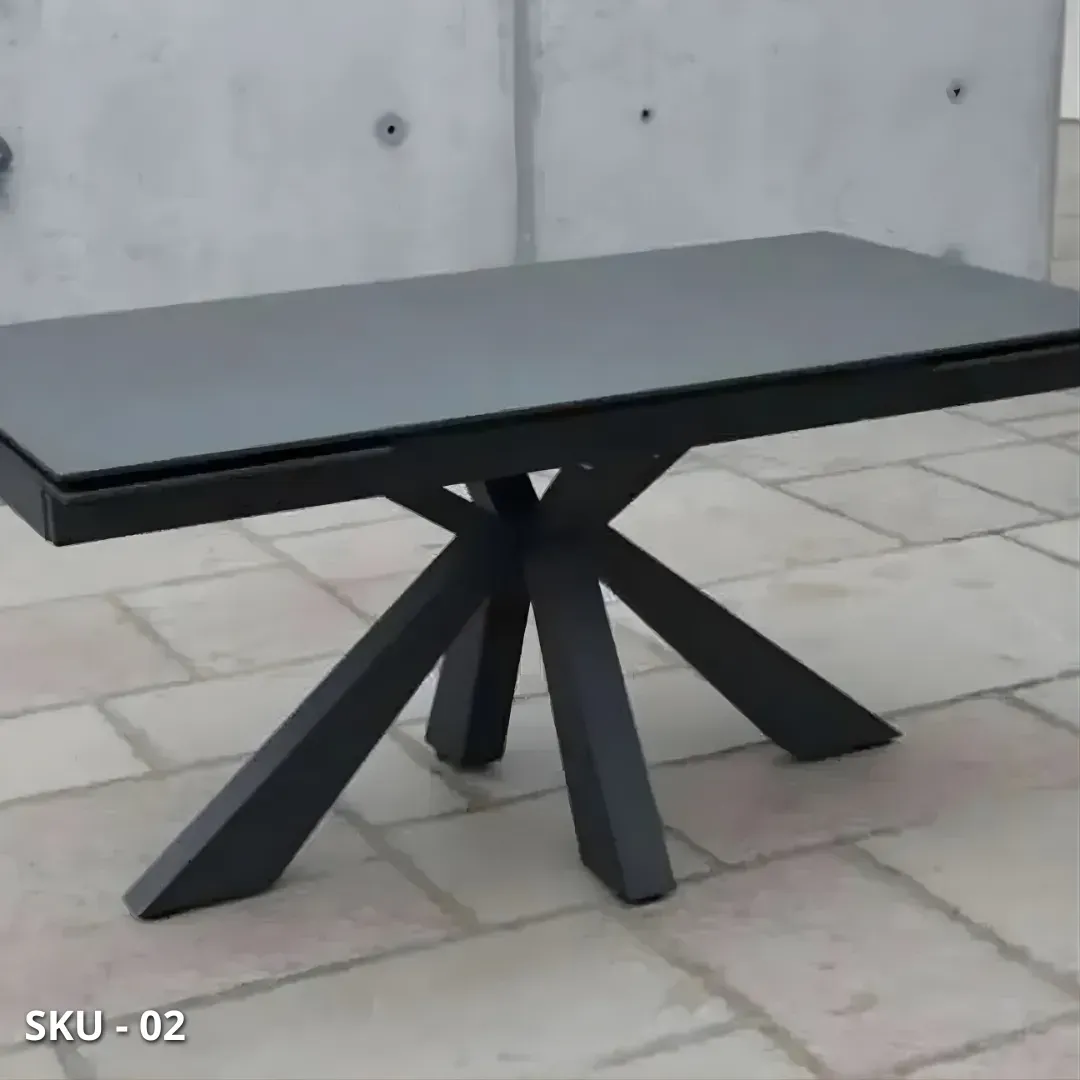 marca-design-shop-stile-moderno-stile-contemporaneo-Tavolo Allungabile con Struttura in Metallo e Piano in Vetroceramica