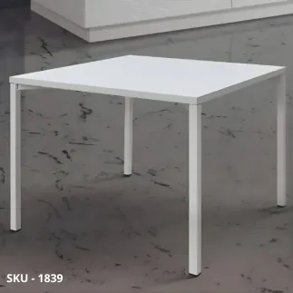 marca-design-shop-stile-moderno-stile-contemporaneo- Tavolino in Metallo con Piano in Legno Bianco Frassinato