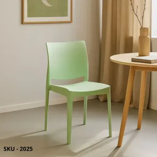 marca-design-shop-stile-moderno-stile-contemporaneo-Set di 4 Sedie in Polipropilene Resistenti ai Raggi UV