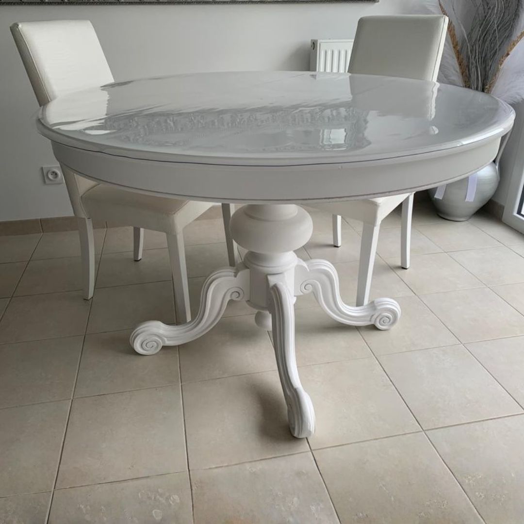 Tavolo rotondo bianco opaco in versione allungata, qualità artigianale