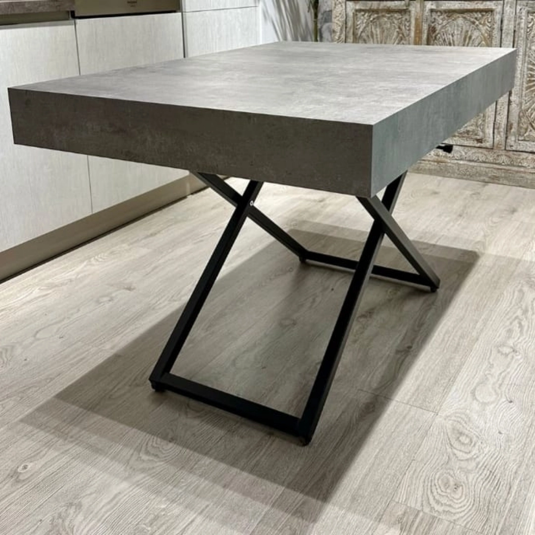Tavolo trasformabile sollevato ad altezza pranzo con piano nobilitato grigio