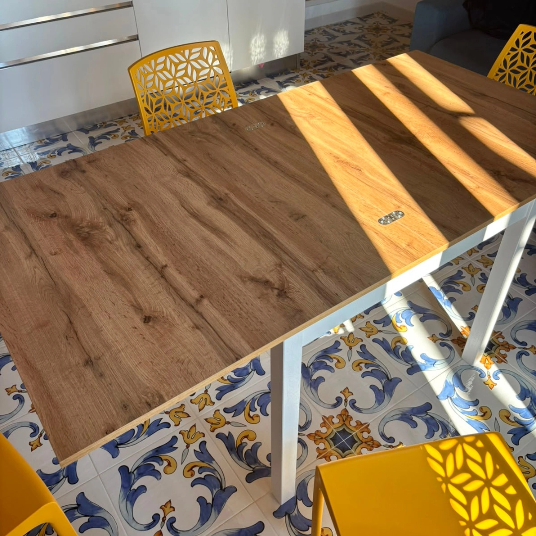 Tavolo moderno allungabile per cucina o soggiorno aperto - Marca Design Shop