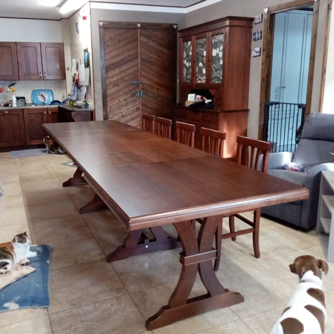 Tavolo rettangolare in legno noce, stile classico per sala da pranzo