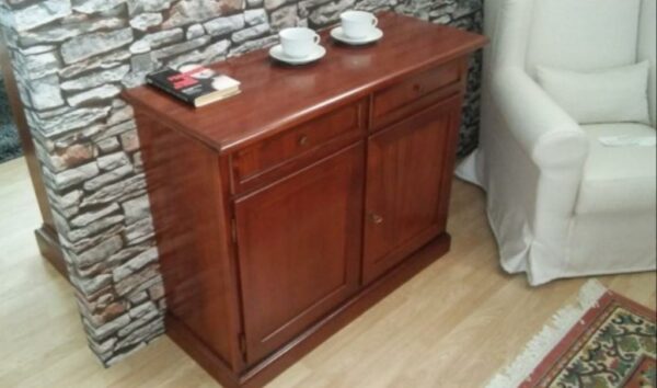 Credenza classica in noce scuro con 2 ante - Mar.c.a. Design