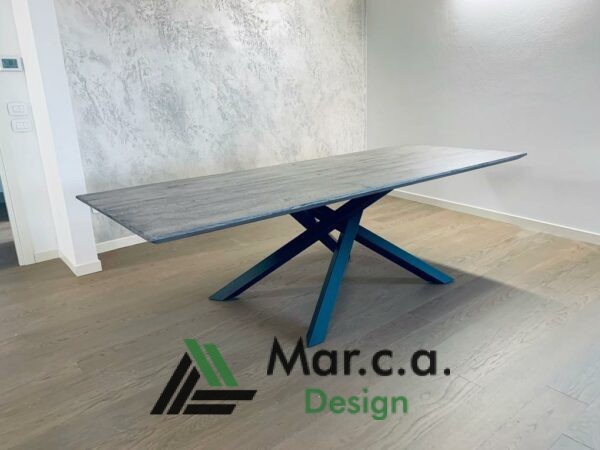 Tavolo massello rovere nodato con base in metallo - Marca Design